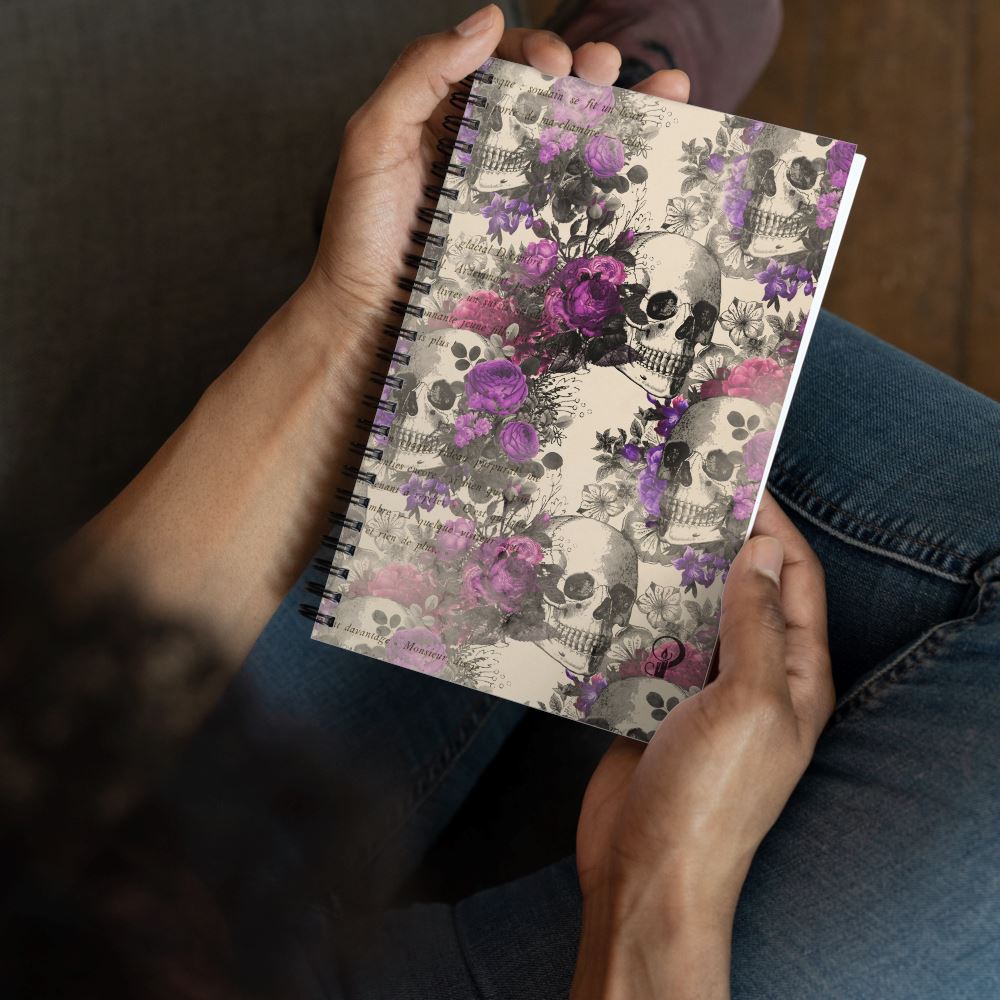 Dark Academia Gothic Floral &amp; Skull Spiral Notebook Taverna da Ilsa 